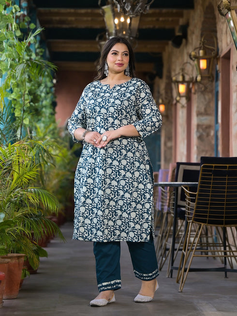Women Plus Size Teal Pure Cotton Kurta Set